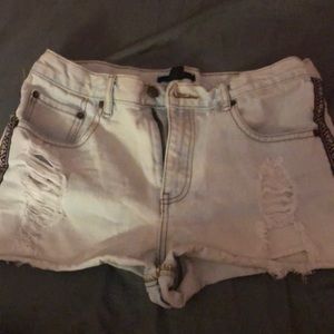 Jean ripped shorts